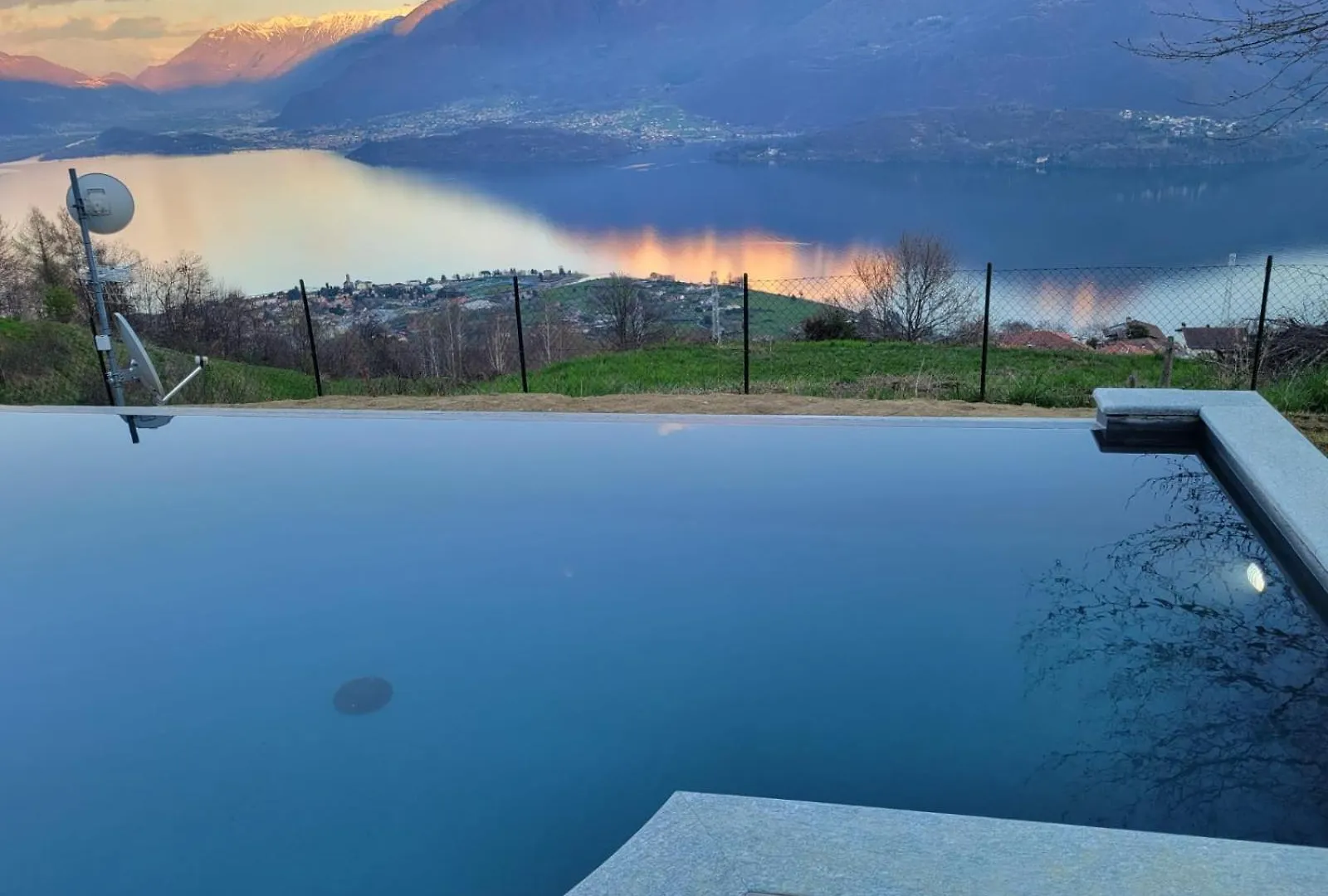 Chalet Casa A Punta Casetta Nel Bosco, Meravigliosa Vista Lago Stazzona