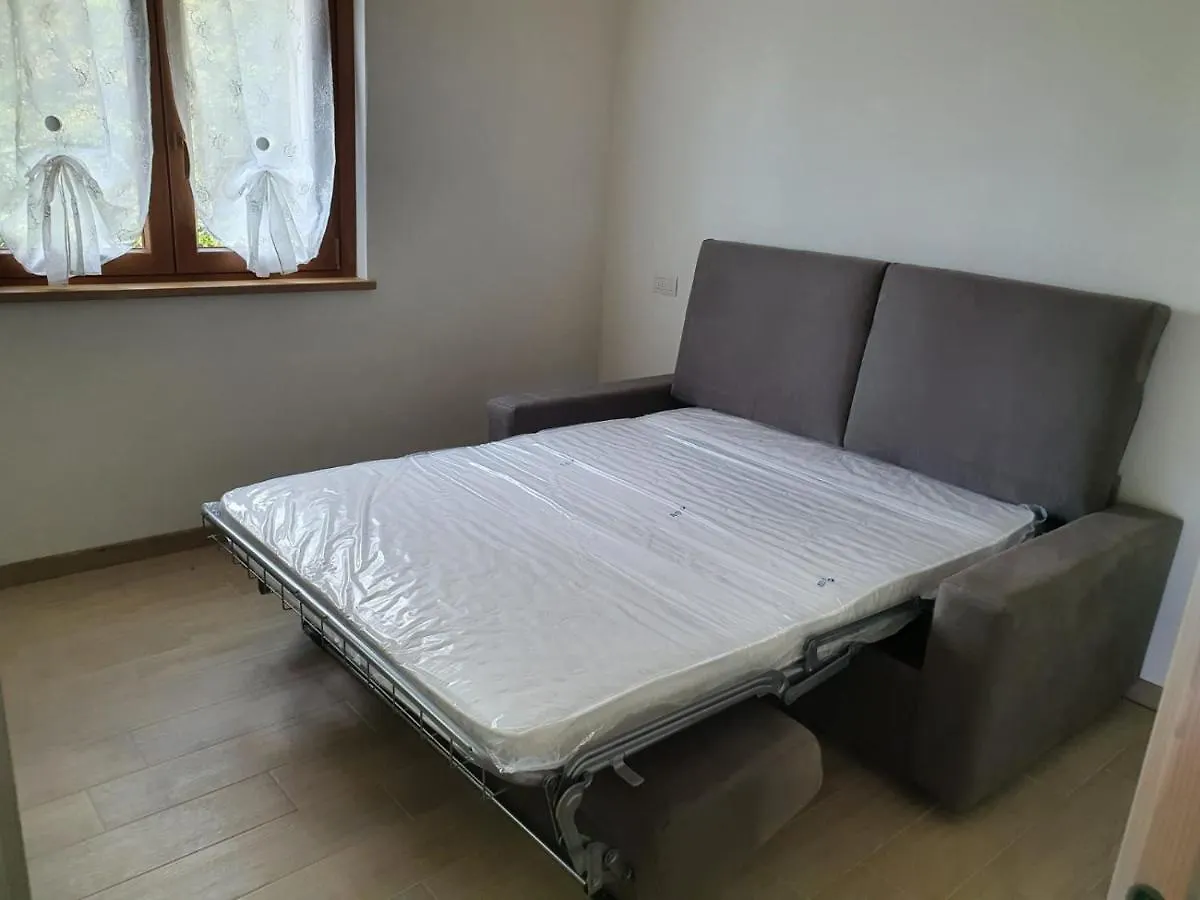 Chalet Casa A Punta Casetta Nel Bosco, Meravigliosa Vista Lago Stazzona Italy