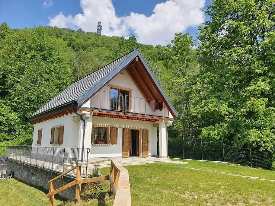 Casa A Punta Casetta Nel Bosco, Meravigliosa Vista Lago Stazzona 0*,  Italy