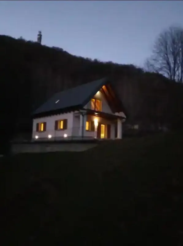 Casa A Punta Casetta Nel Bosco, Meravigliosa Vista Lago Stazzona Chalet