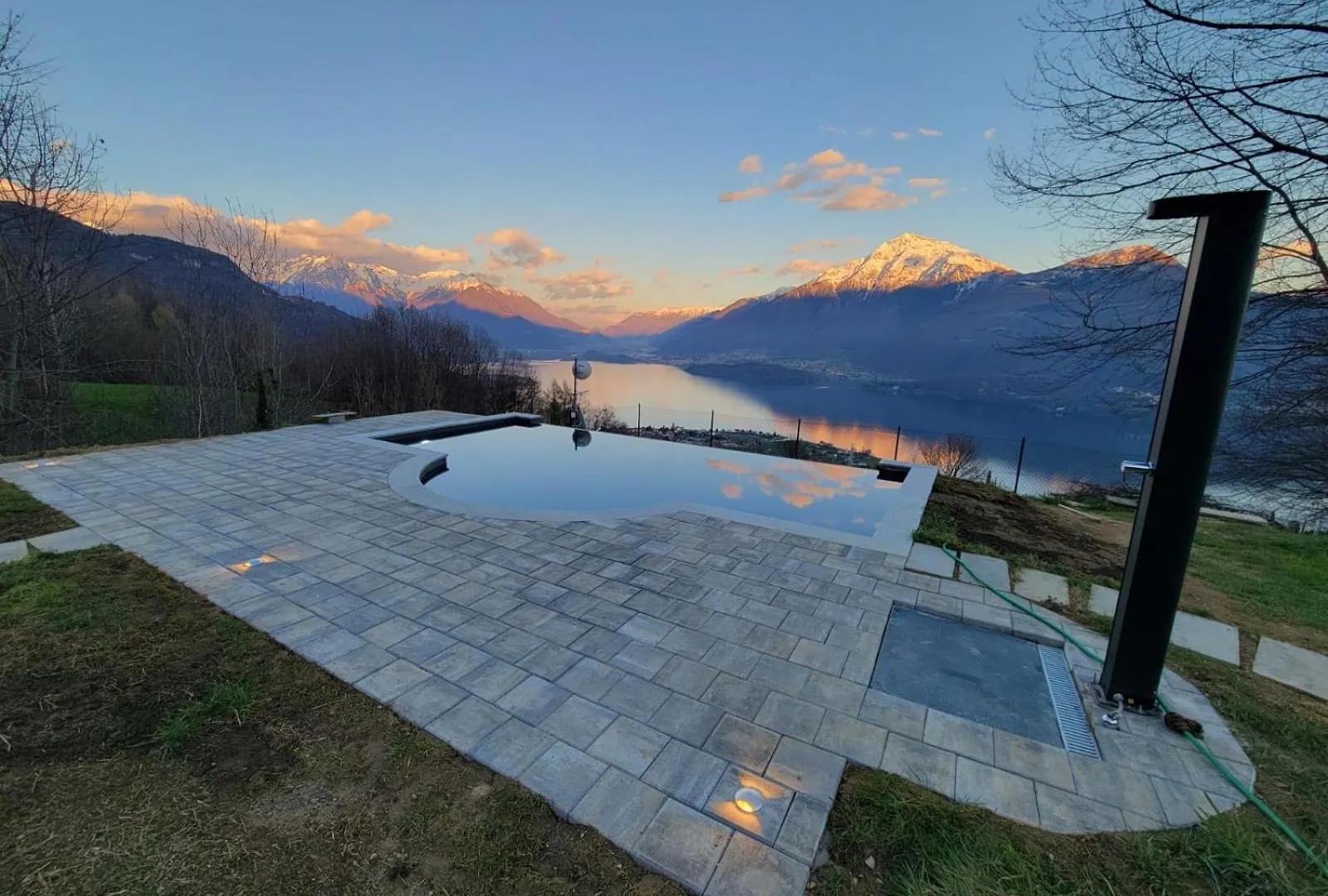Casa A Punta Casetta Nel Bosco, Meravigliosa Vista Lago Stazzona 0*,  Italy